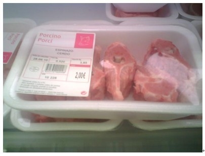 新鮮な肉のための不透明なPEの伸張の覆いのフィルムを包む550um 562mmのふたのフィルム